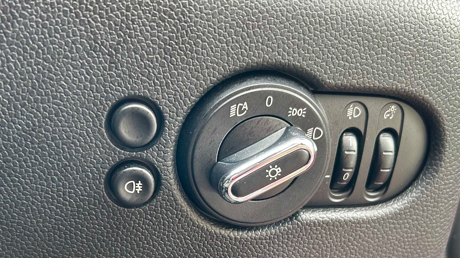 Used MINI Convertible 2022 for sale - 77942848: Photo 29