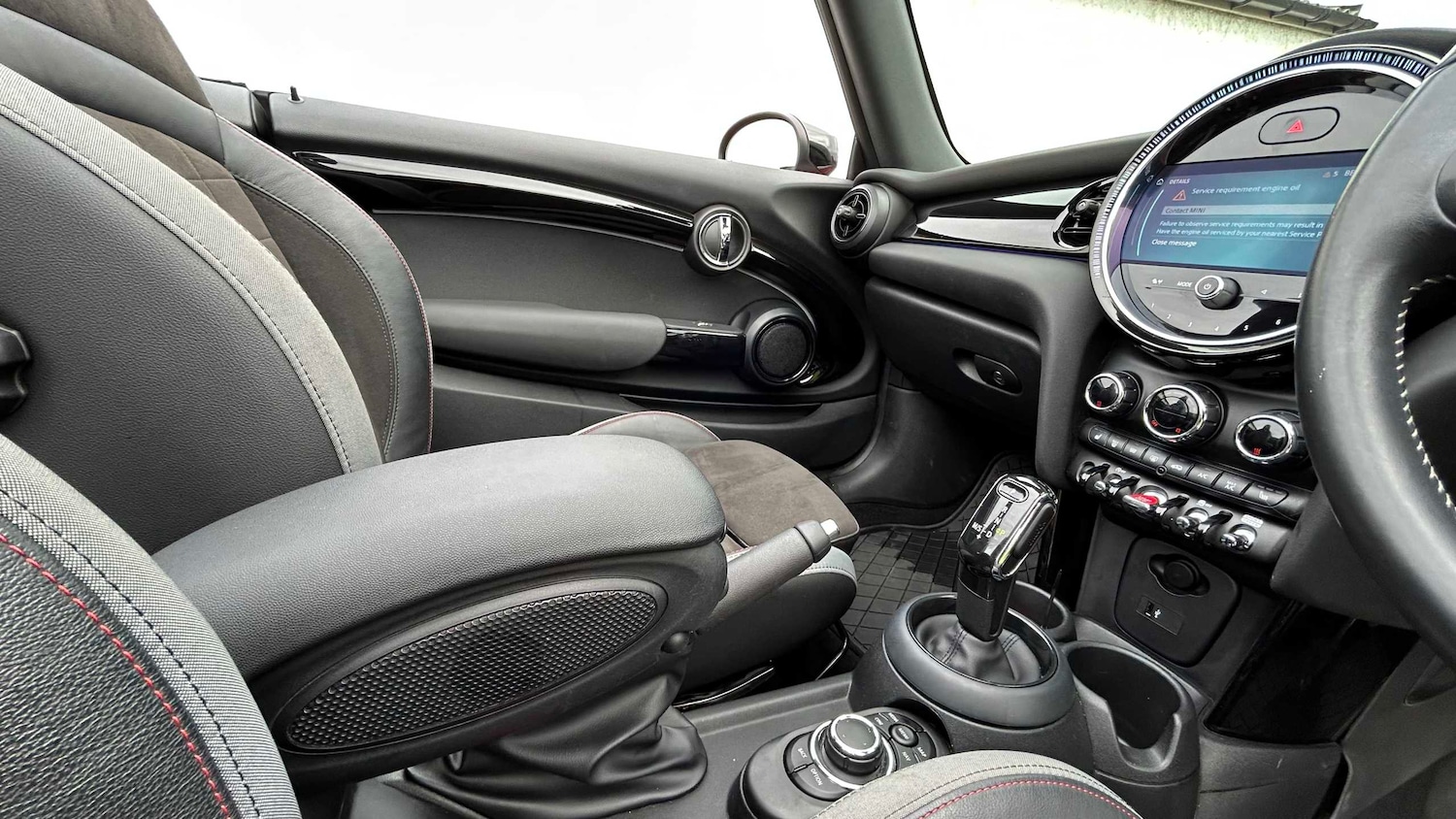 Used MINI Convertible 2022 for sale - 77942848: Photo 30