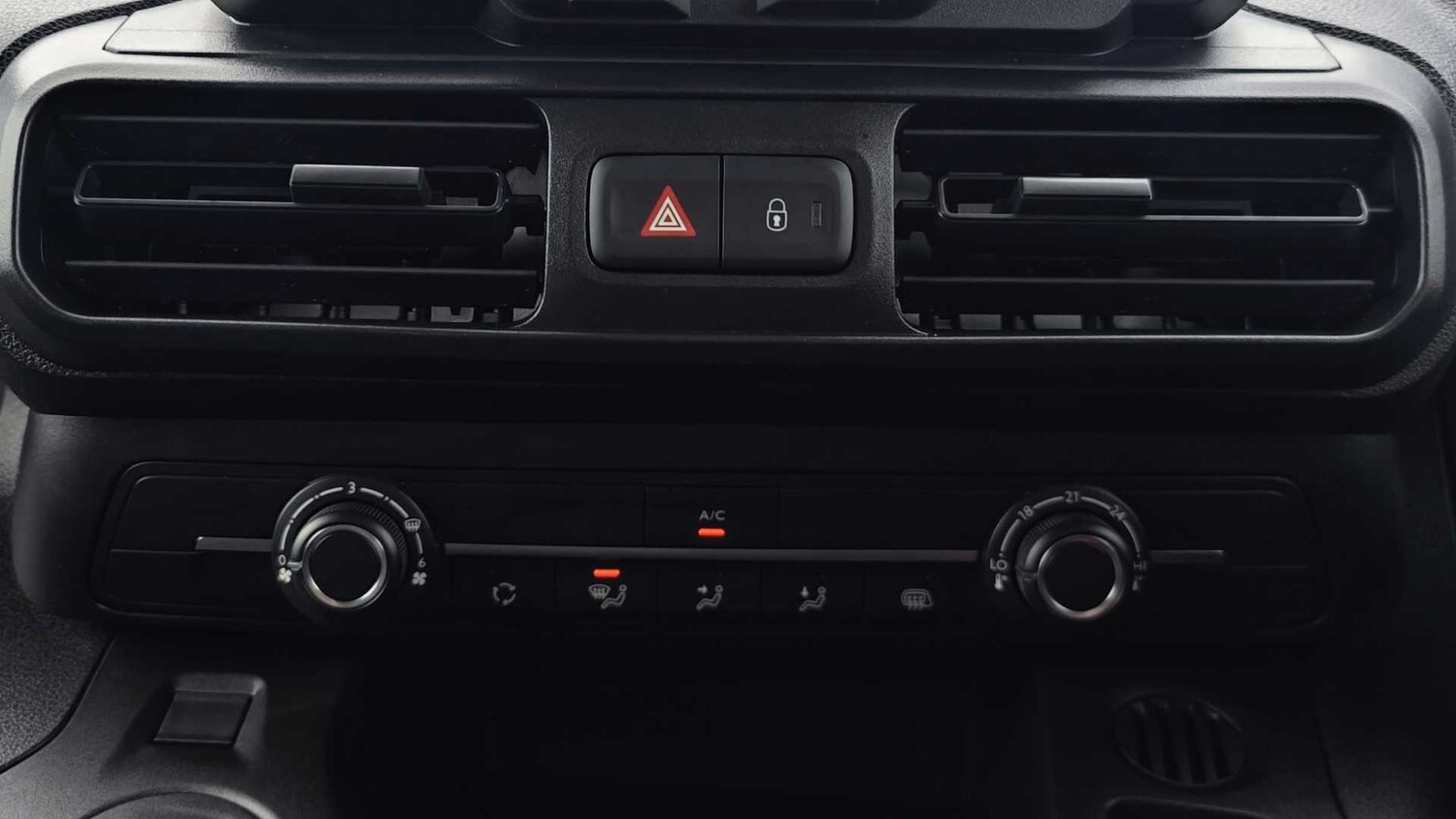 Used Peugeot Partner for sale - 77861039: Photo 21