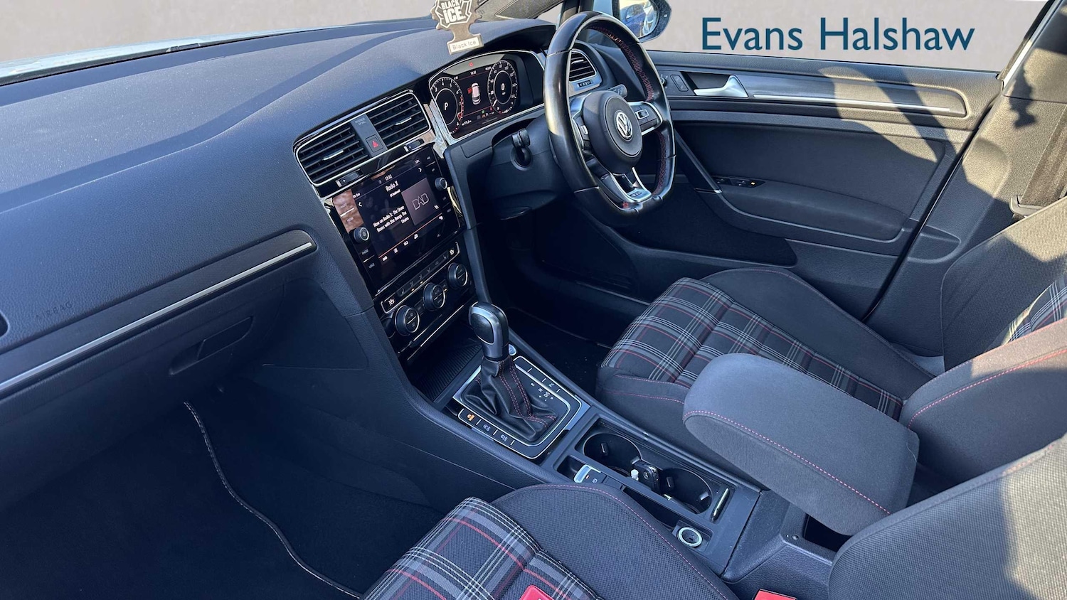 Used Volkswagen Golf 2019 for sale - 77857053: Photo 13