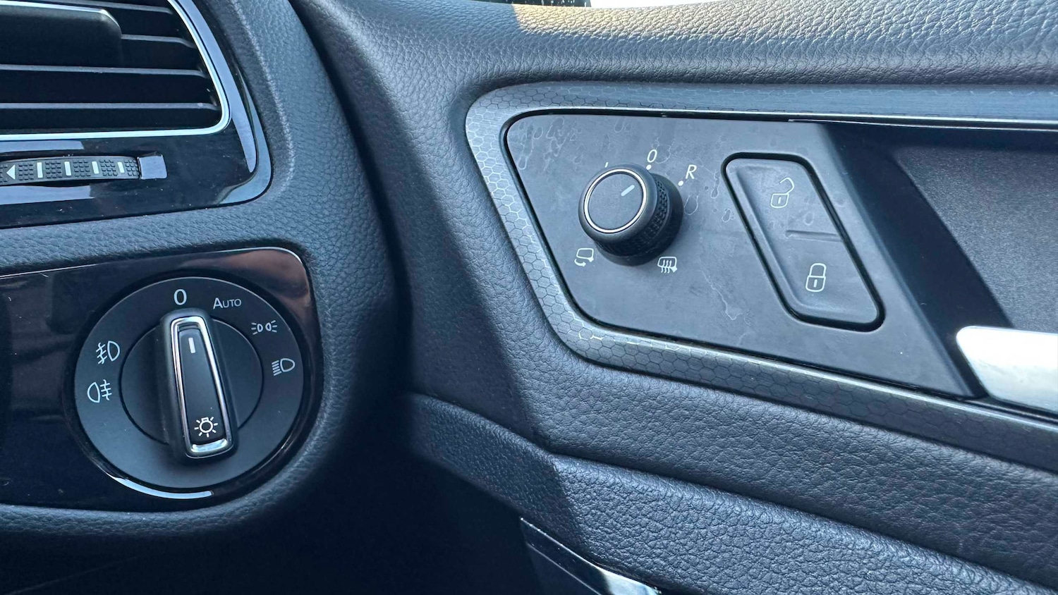 Used Volkswagen Golf 2019 for sale - 77857053: Photo 15