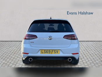 Used Volkswagen Golf 2019 for sale - 77857053: Photo