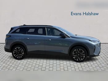 Used Peugeot 5008 2025 for sale - 79672277: Photo