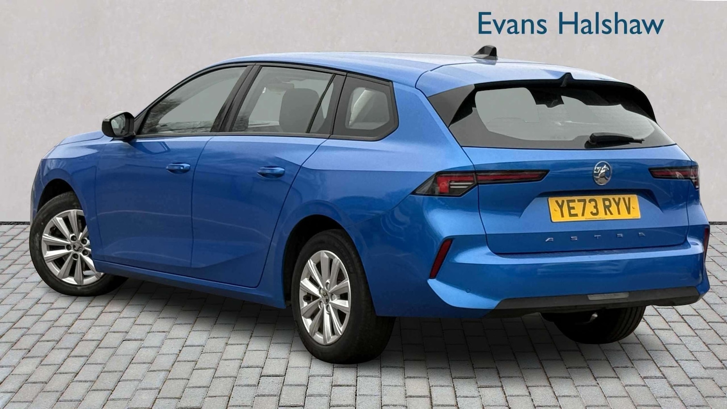 Used Vauxhall Astra 2023 for sale - 77858501: Photo 2