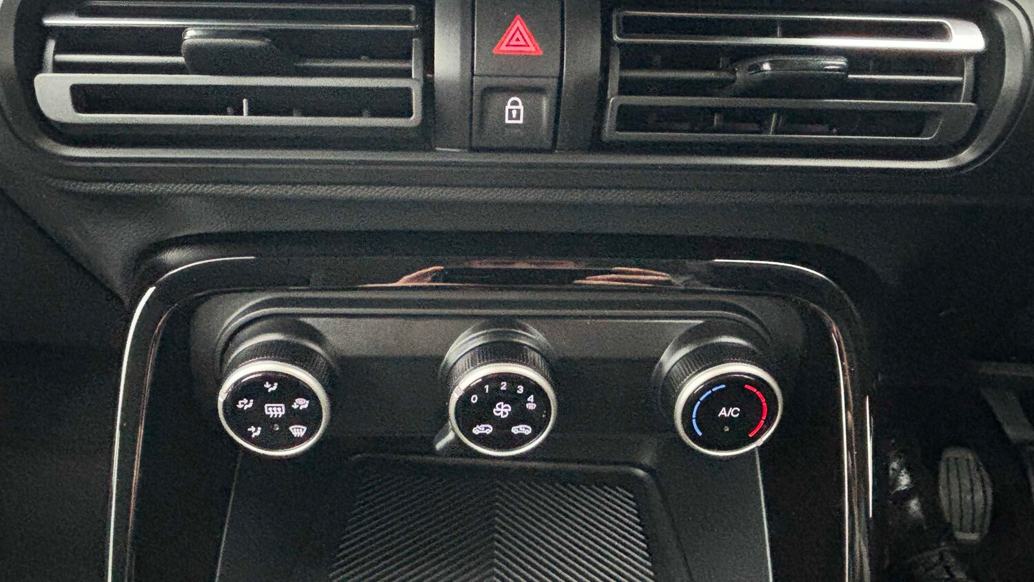 Used Citroen C3 2025 for sale - 77856980: Photo 12