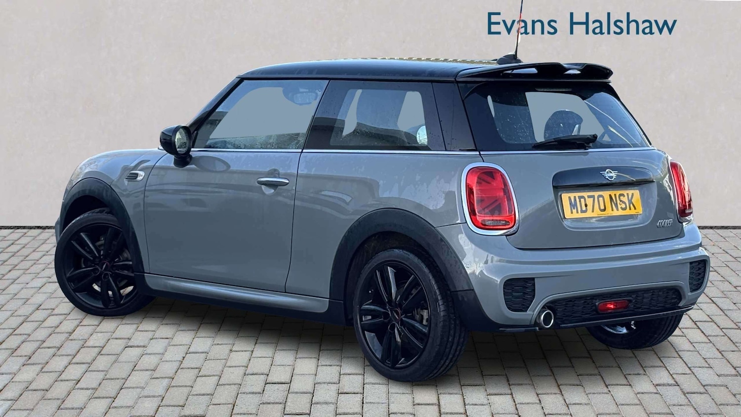 Used MINI Hatch 2021 for sale - 77859716: Photo 2