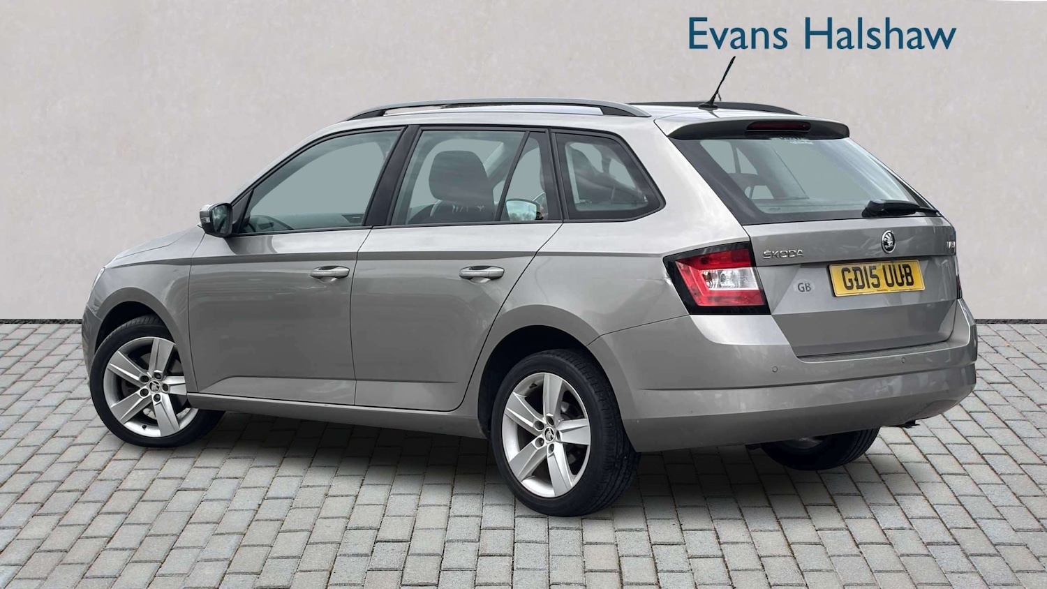 Used Skoda Fabia 2015 for sale - 78216318: Photo 3