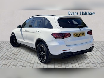 Used Mercedes-Benz GLC 2019 for sale - 79096052: Photo