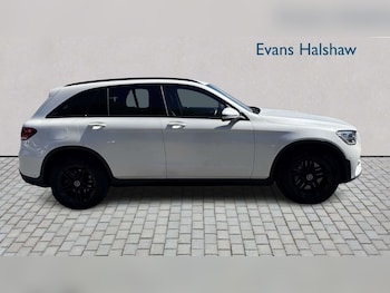 Used Mercedes-Benz GLC 2019 for sale - 79096052: Photo