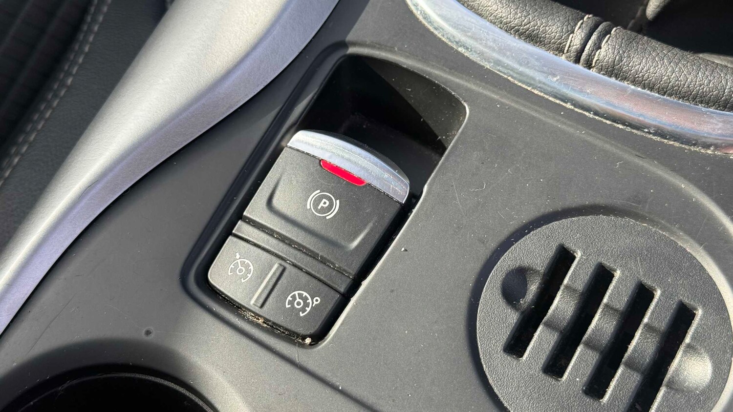 Used Renault Kadjar for sale - 77862582: Photo 18