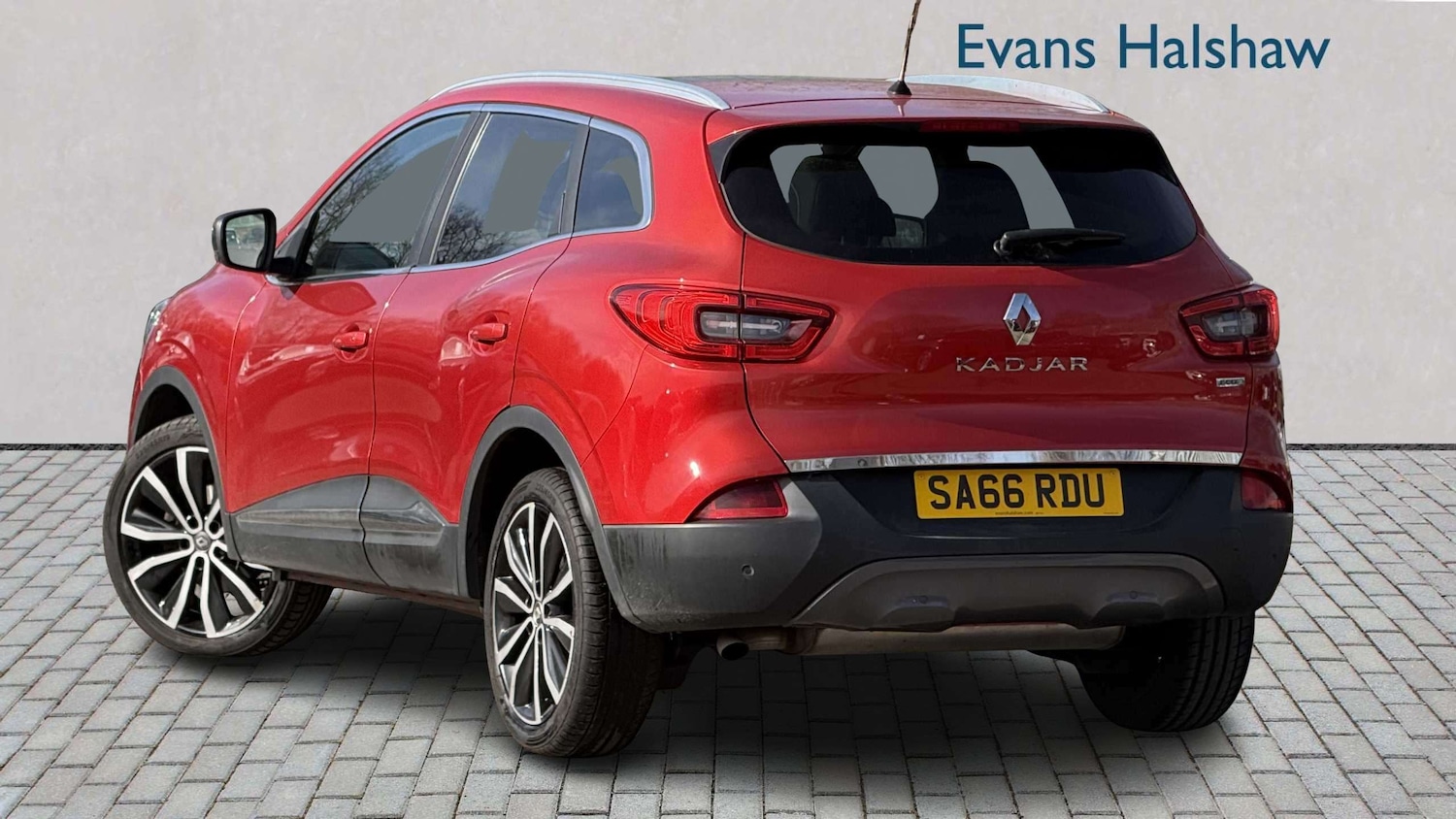 Used Renault Kadjar for sale - 77862582: Photo 2
