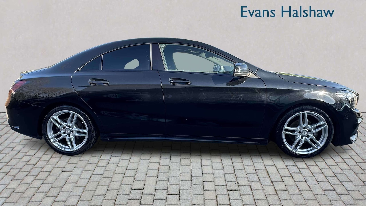 Used Mercedes-Benz CLA for sale - 77861517: Photo 4