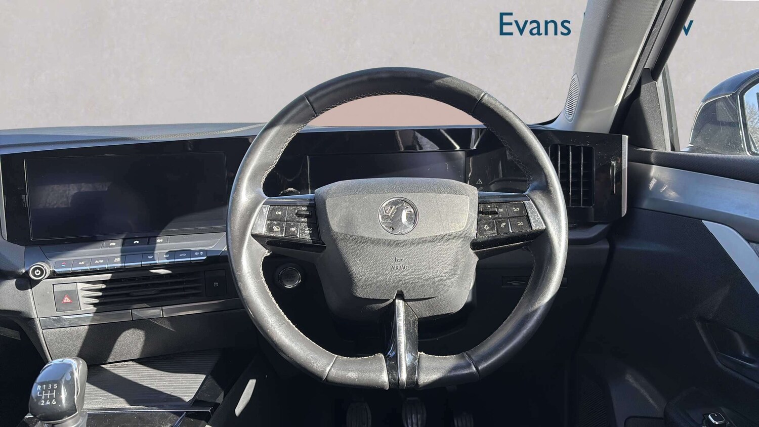 Used Vauxhall Astra 2023 for sale - 77857897: Photo 9