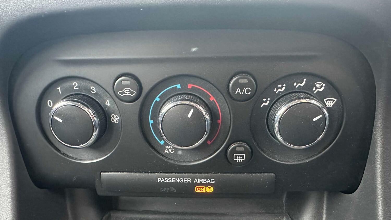 Used Ford Ka+ for sale - 77857911: Photo 16