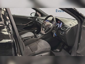 Used Vauxhall Astra 2018 for sale - 77928619: Photo