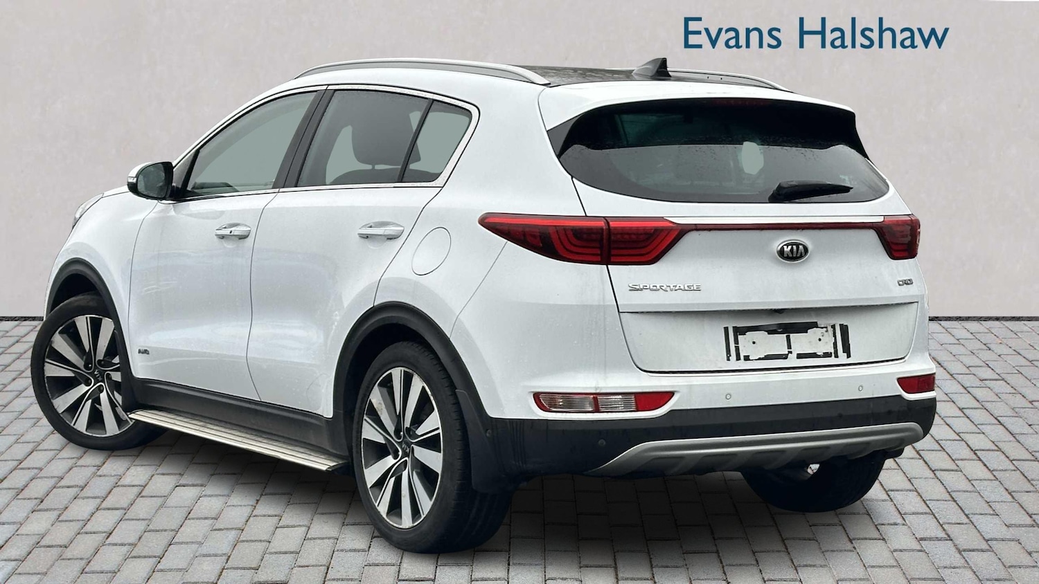 Used Kia Sportage 2017 for sale - 77862394: Photo 2