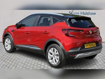 Used Renault Captur 2021 for sale - 79376752: Photo