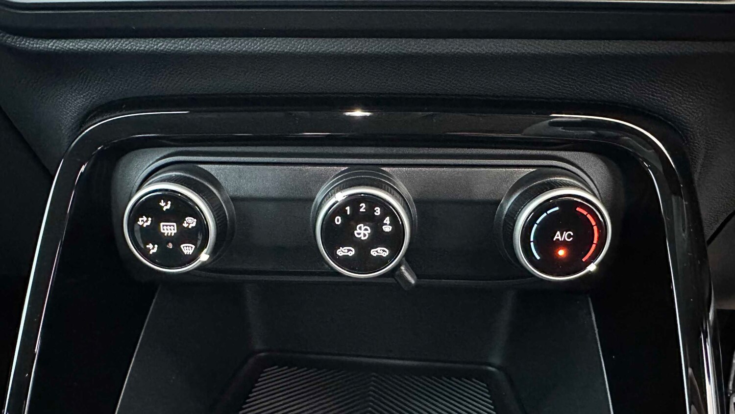 Used Citroen C3 for sale - 77861965: Photo 15