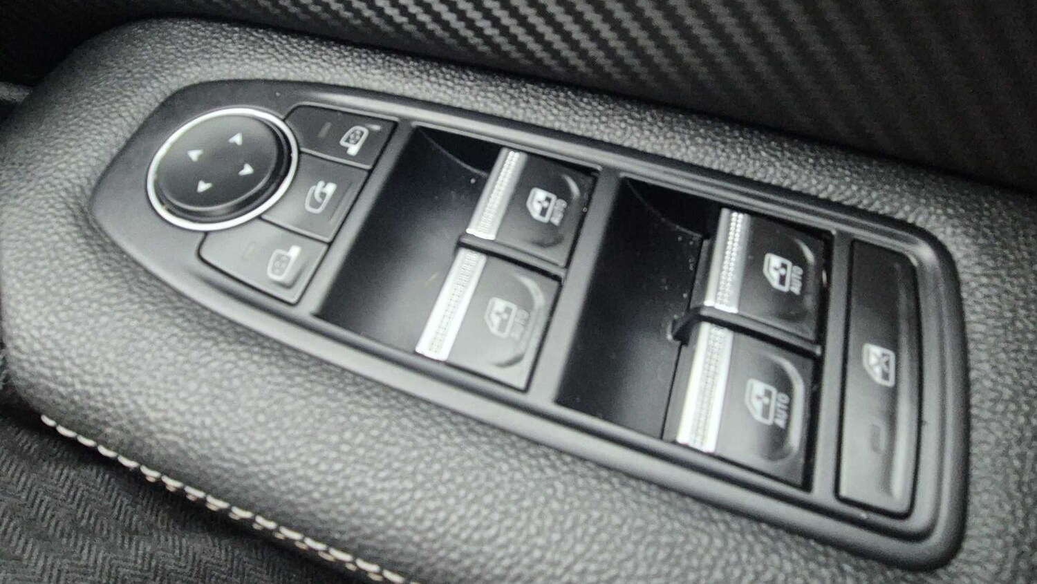 Used Renault Captur 2024 for sale - 77857632: Photo 18