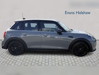 Used MINI Hatch 2022 for sale - 78385823: Photo