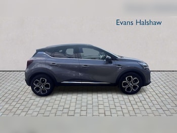 Used Renault Captur 2023 for sale - 79270775: Photo