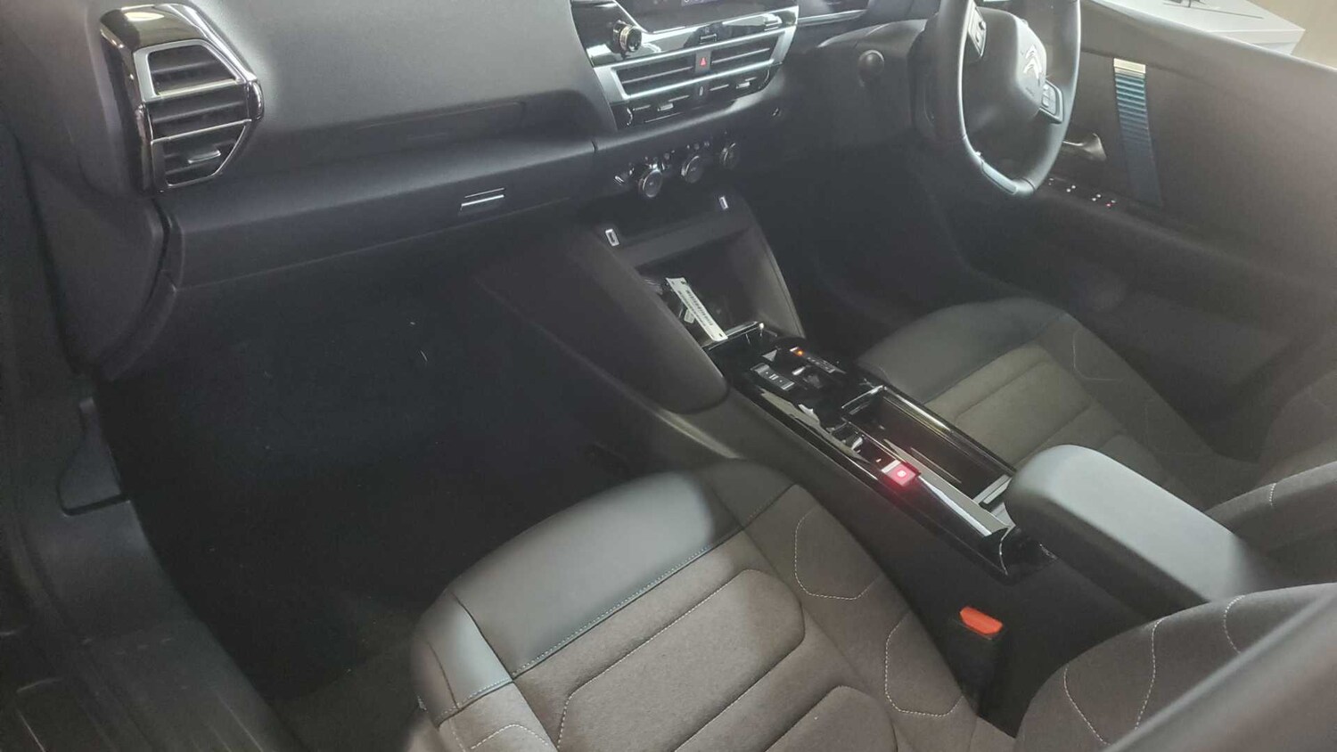 Used Citroen C4 X 2023 for sale - 77859546: Photo 13