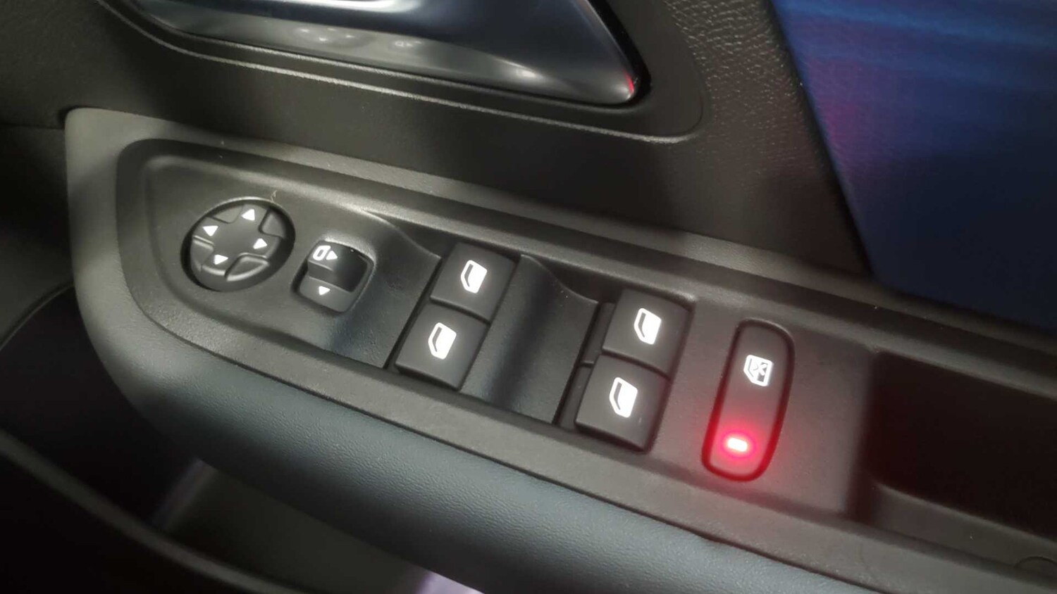 Used Citroen C4 X 2023 for sale - 77859546: Photo 32