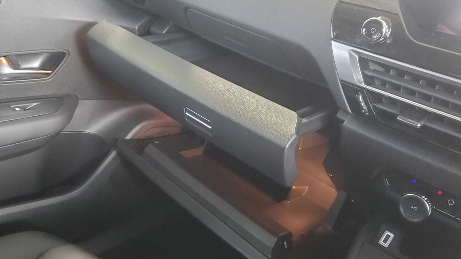 Used Citroen C4 X 2023 for sale - 77859546: Photo 35