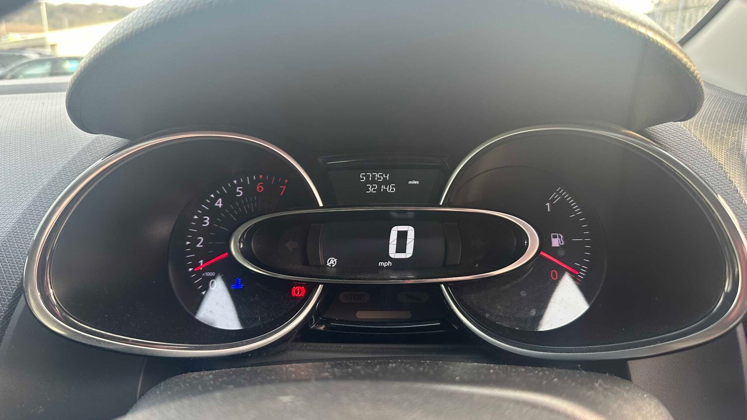 Used Renault Clio for sale - 77861758: Photo 10