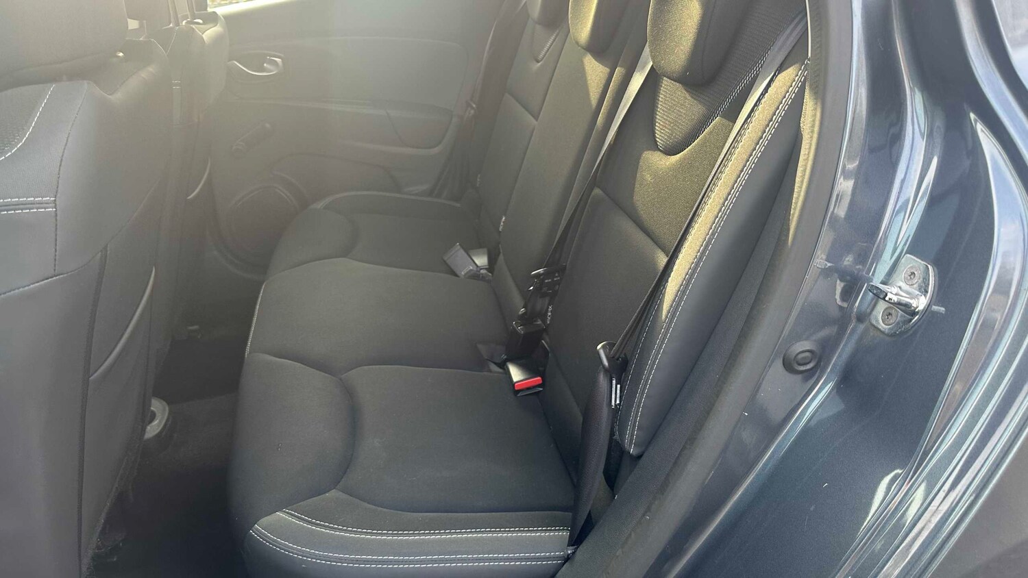 Used Renault Clio for sale - 77861758: Photo 14