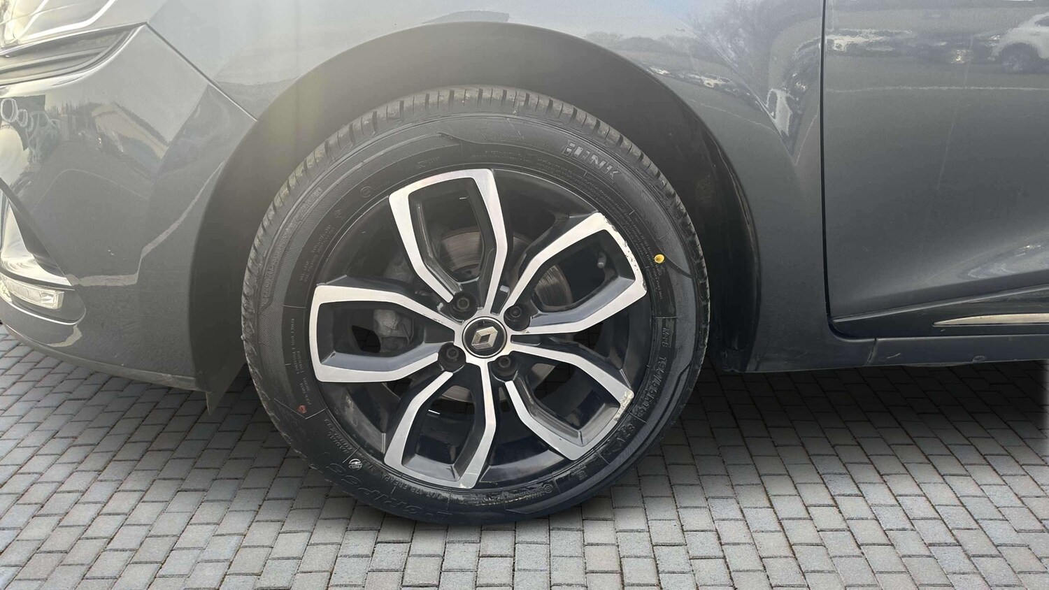 Used Renault Clio for sale - 77861758: Photo 6