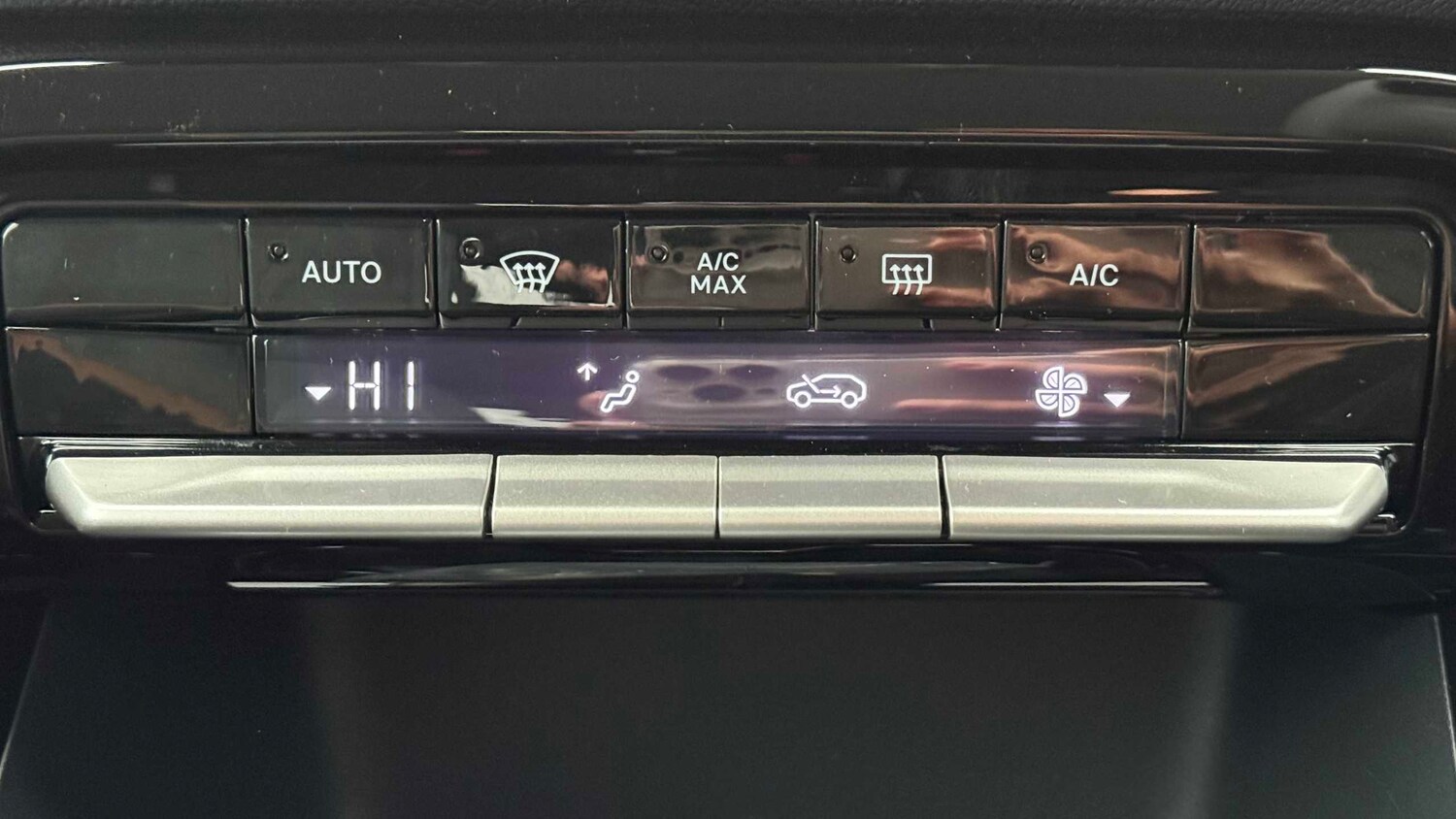 Used Citroen C3 Aircross 2025 for sale - 77857298: Photo 19