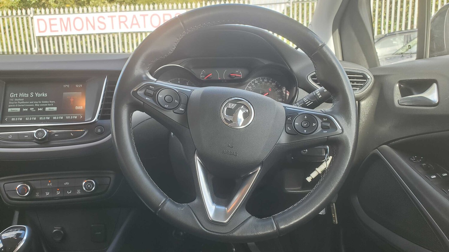 Used Vauxhall Crossland for sale - 77859390: Photo 11