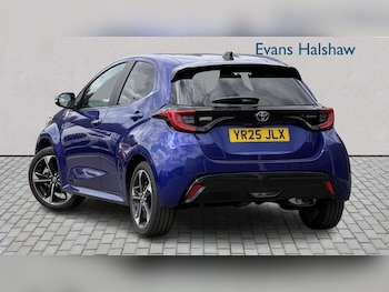 Used Toyota Yaris 2025 for sale - 79326419: Photo