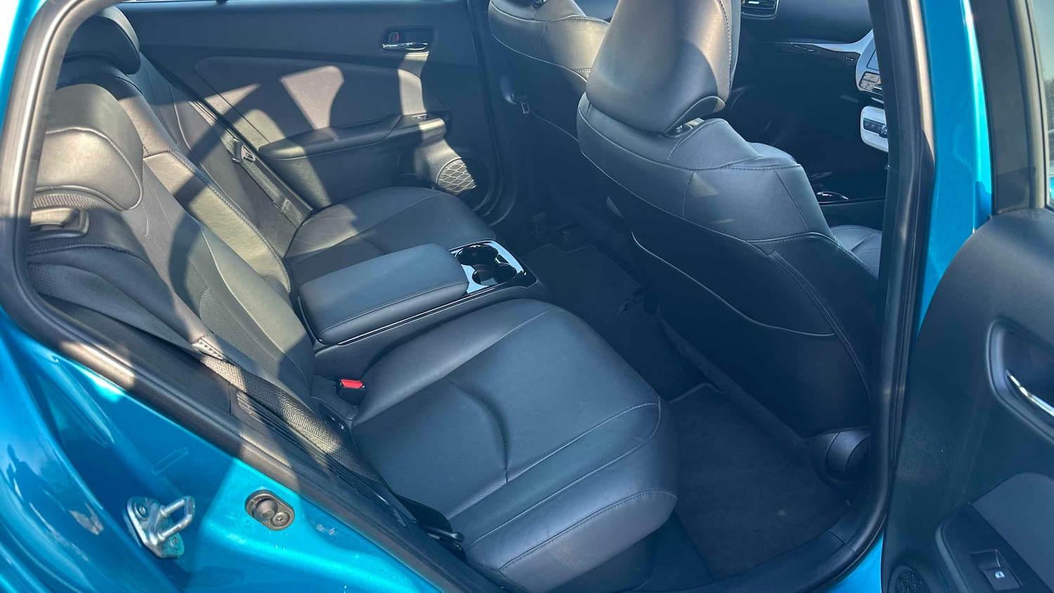 Used Toyota Prius 2017 for sale - 77862570: Photo 12