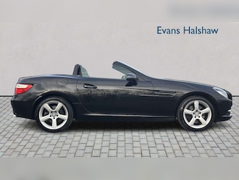 Used Mercedes-Benz SLK 2014 for sale - 77861136: Photo