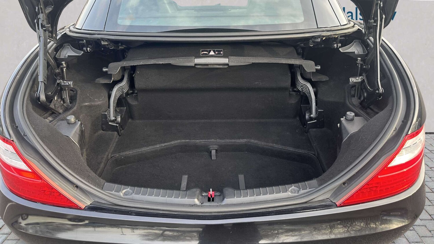 Used Mercedes-Benz SLK for sale - 77861136: Photo 8