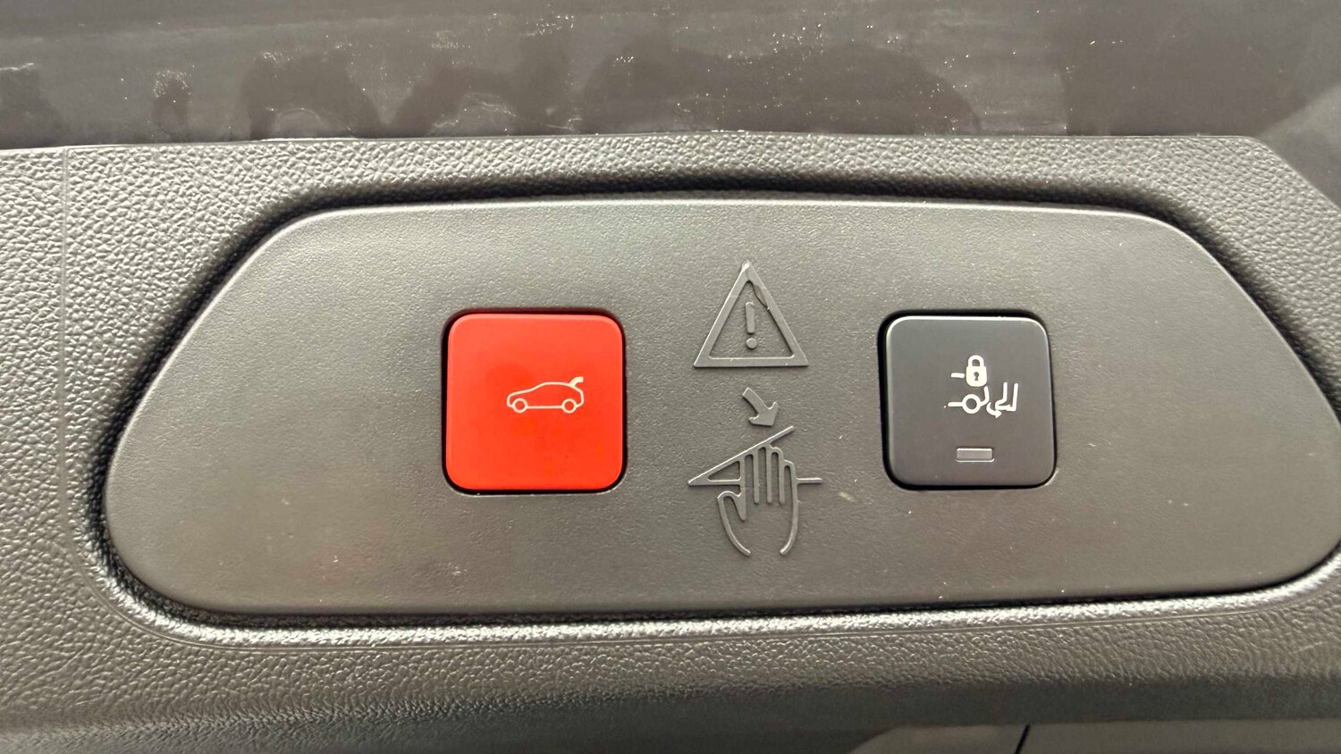 Used Vauxhall Grandland for sale - 77857625: Photo 18