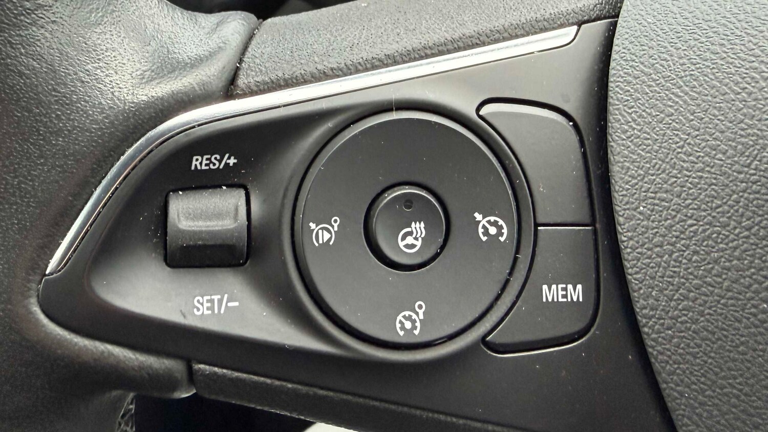 Used Vauxhall Grandland for sale - 77857625: Photo 22