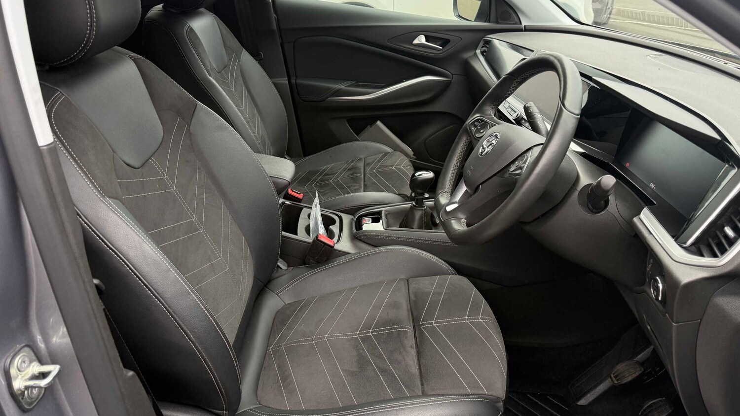 Used Vauxhall Grandland for sale - 77857625: Photo 9