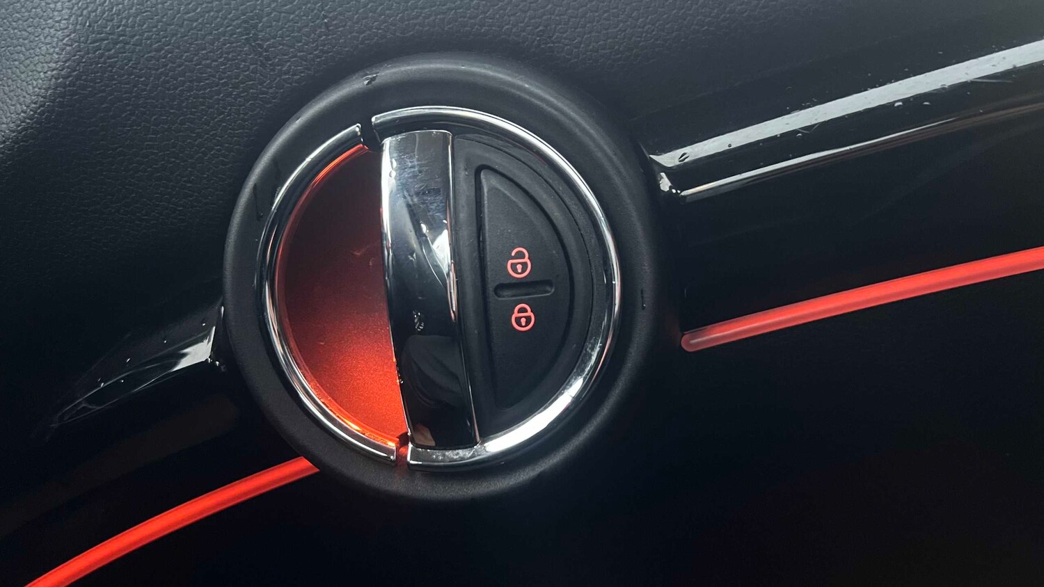 Used MINI Hatch 2018 for sale - 77858782: Photo 13