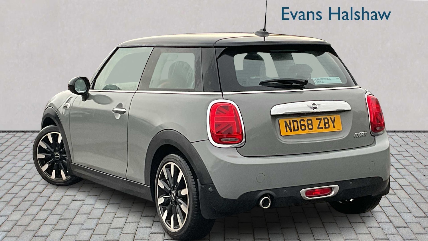 Used MINI Hatch 2018 for sale - 77858782: Photo 2