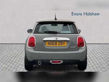Used MINI Hatch 2018 for sale - 77858782: Photo