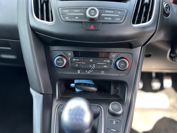 Used Ford Focus 2017 for sale - 74802178: Photo 25