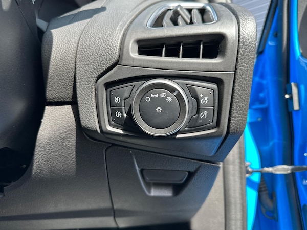 Used Ford Focus 2017 for sale - 74802178: Photo 33