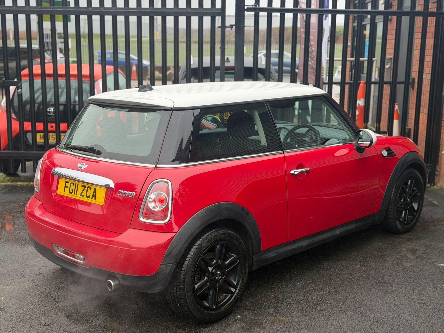 Used MINI Hatch 2011 for sale - 77793894: Photo 17