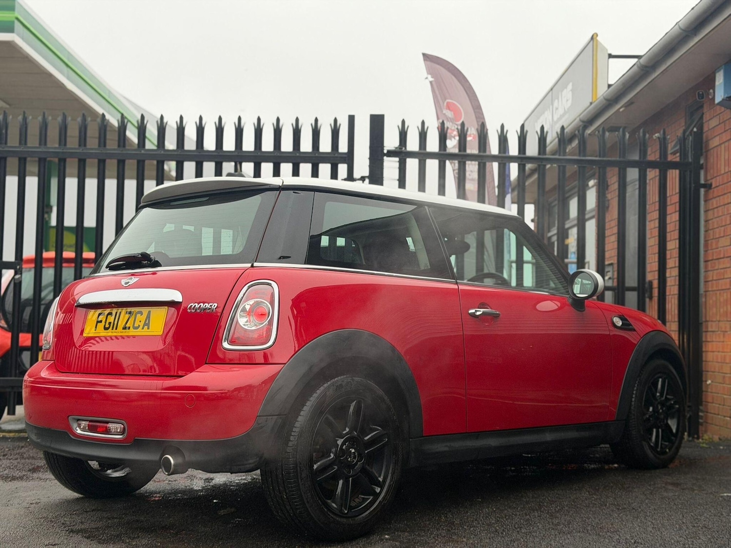 Used MINI Hatch 2011 for sale - 77793894: Photo 19