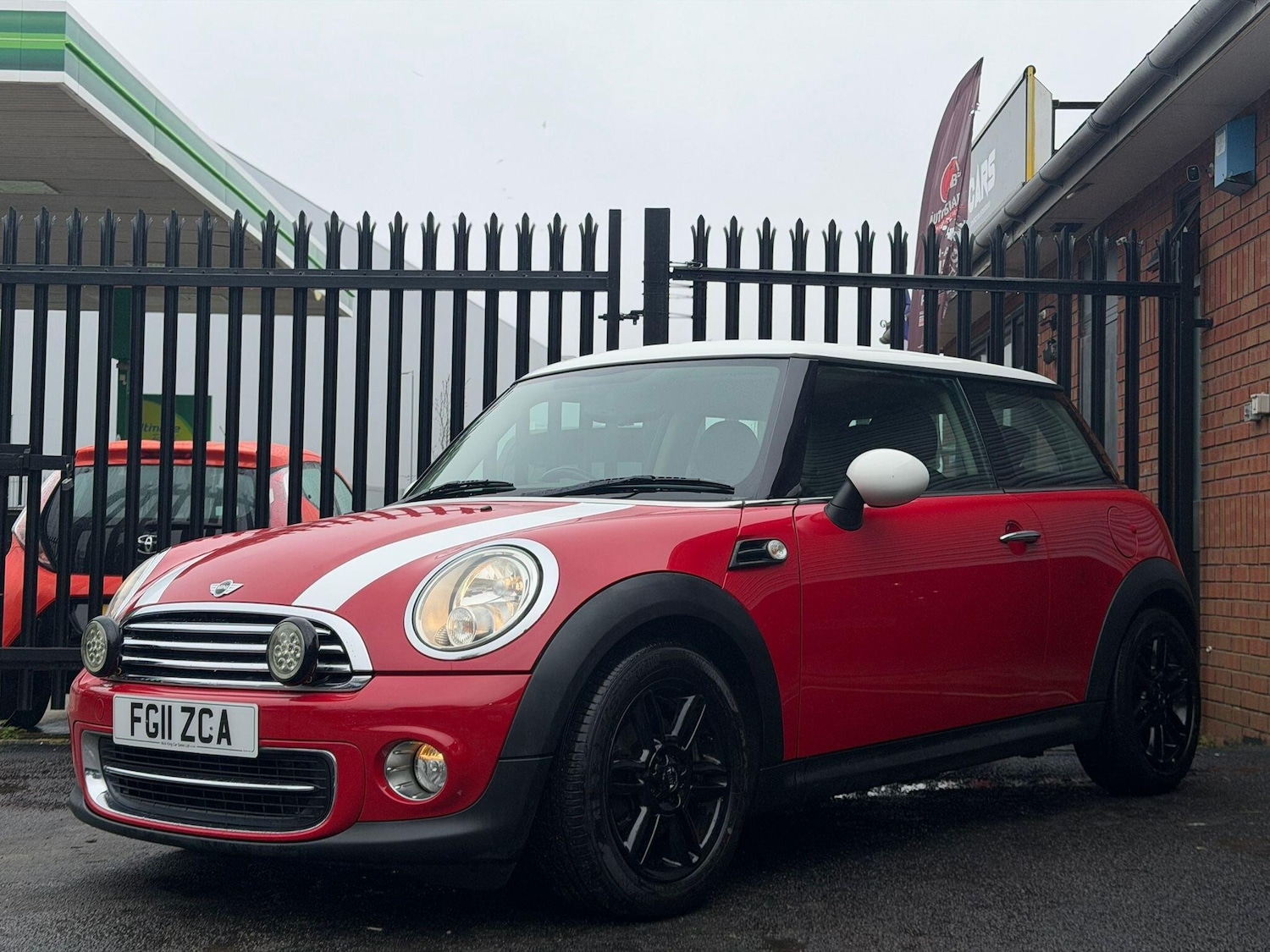 Used MINI Hatch 2011 for sale - 77793894: Photo 4