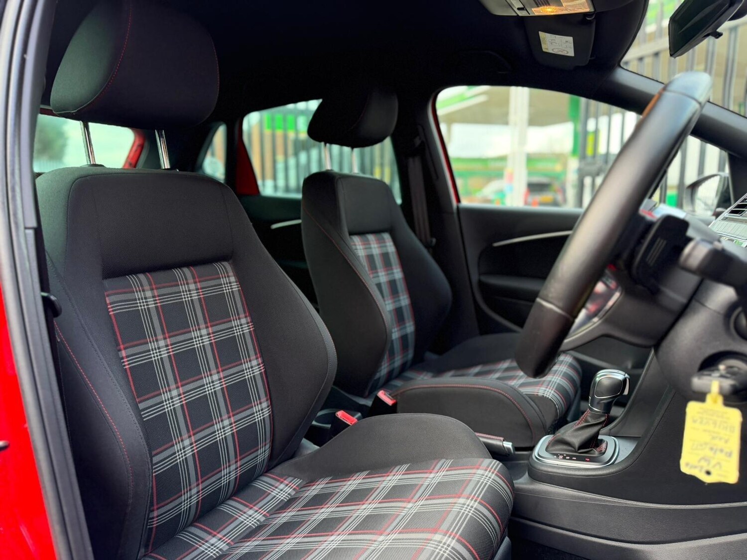 Used Volkswagen Polo 2016 for sale - 76326544: Photo 39