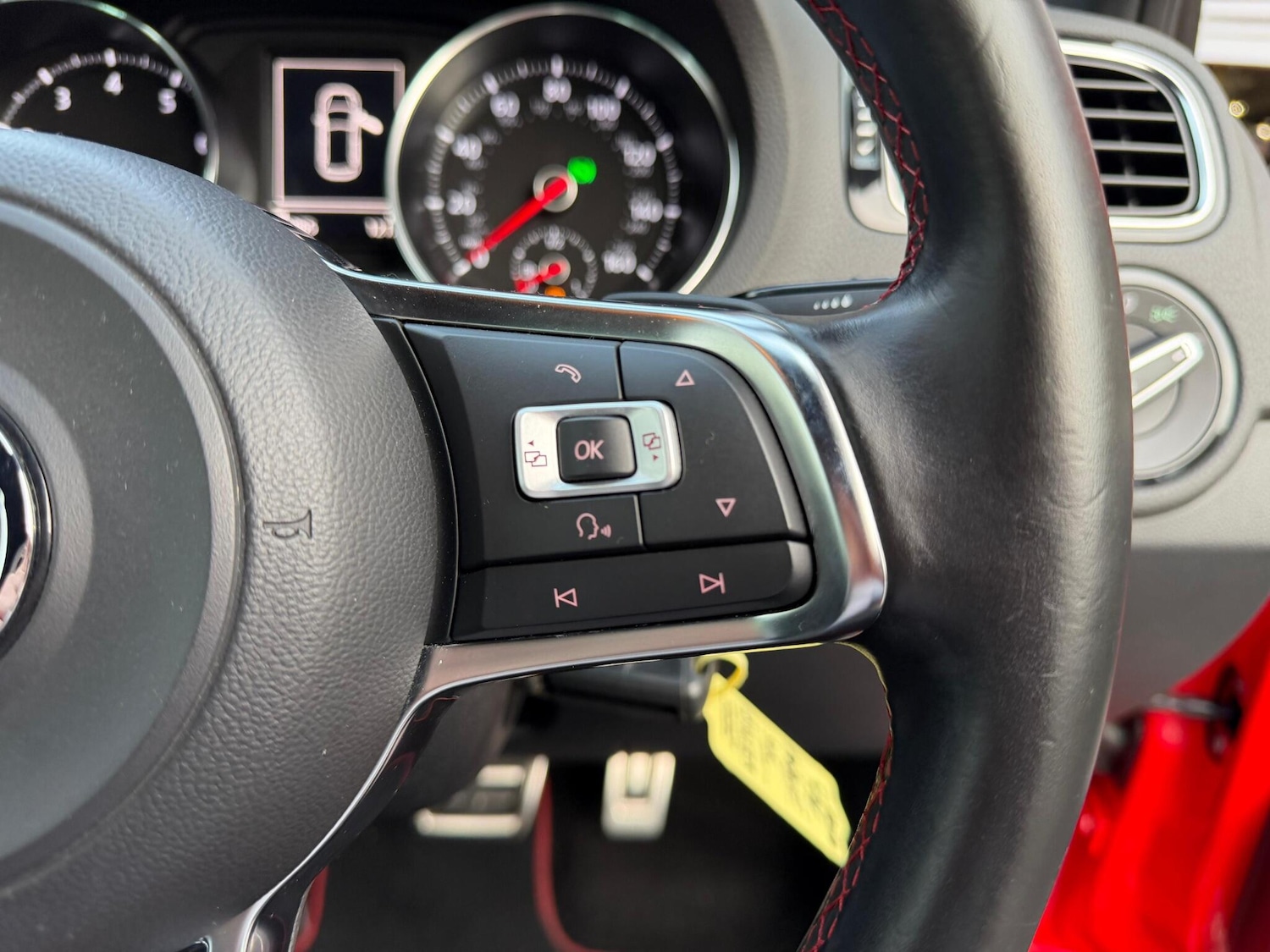 Used Volkswagen Polo 2016 for sale - 76326544: Photo 48